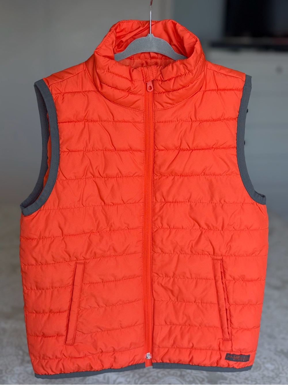 Kids M | GAP Bright Orange Quilted Kids Vest